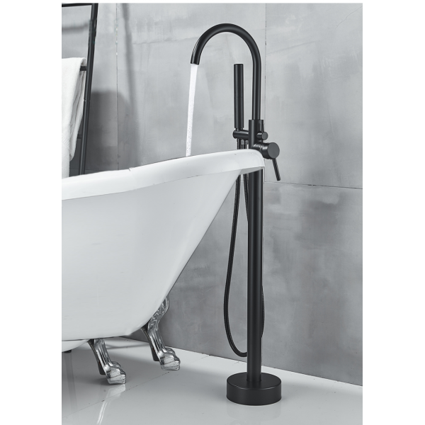 Смеситель BRAIES Matt Black для отдельностоящей ванны BOCH MANN BM8921